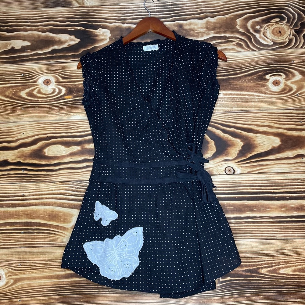 Super cute tie up polka dot butterfly t shirt